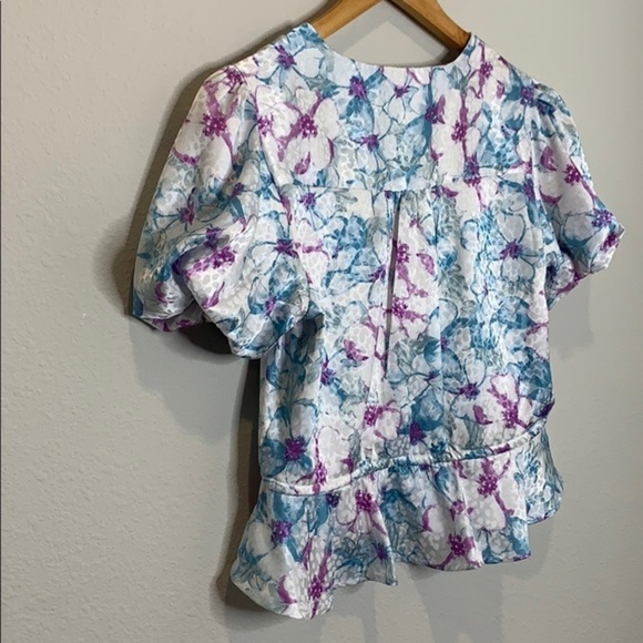 RAHI | Puff-sleeve Peplum Top In Blue Floral - Picture 8 of 8